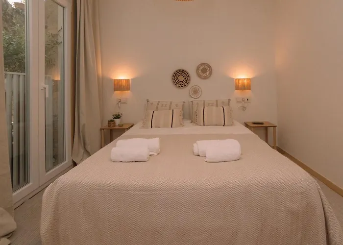 Elegancia Luz Y Calidez - Apto 1 By * 比戈